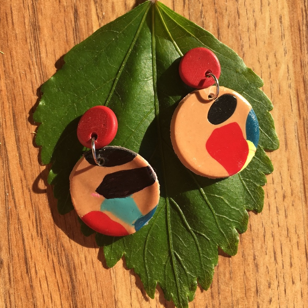 Primary color earrings for a Sophisticated look